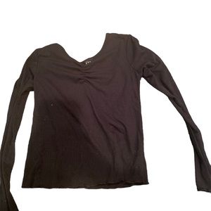 Black ribbed long sleeve! 🖤🖤